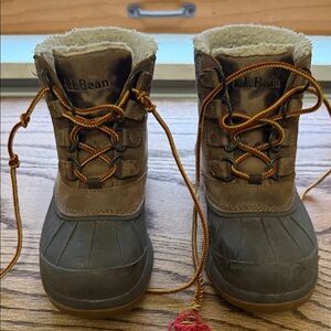 L.L. Bean Brown and Olive Toddler Winter Duck Boots!